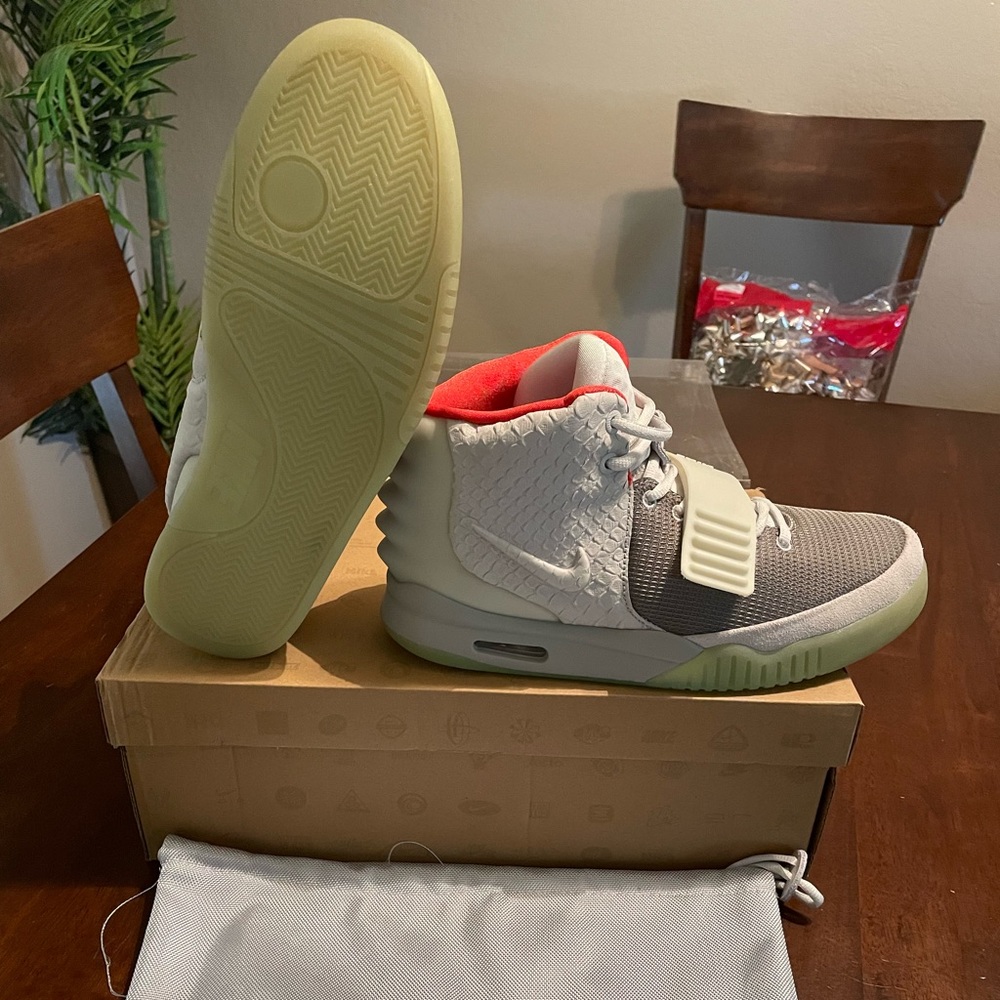 Nike Air Yeezy 2 Platinum